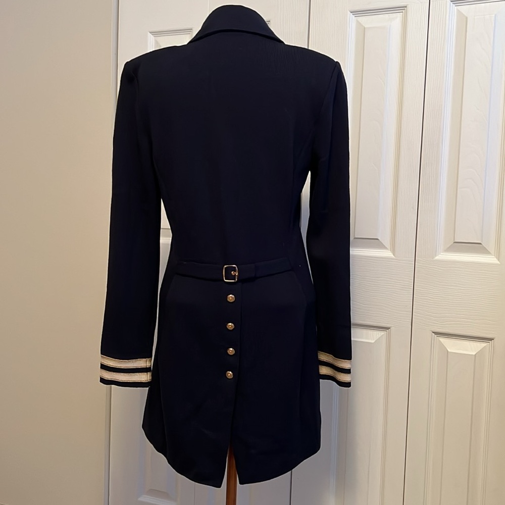 Vintage St. John Collection Navy Blue Long Knit Jacket with Gold Buttons Size 6 - Picture 8 of 16